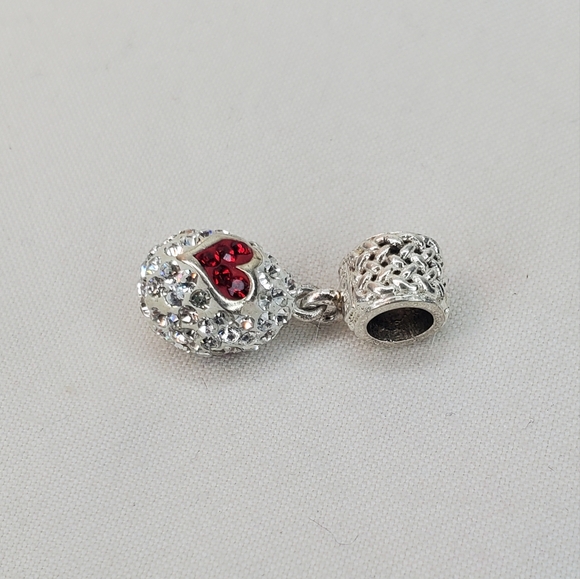 Cedora Egg Heart Charm - Picture 4 of 7